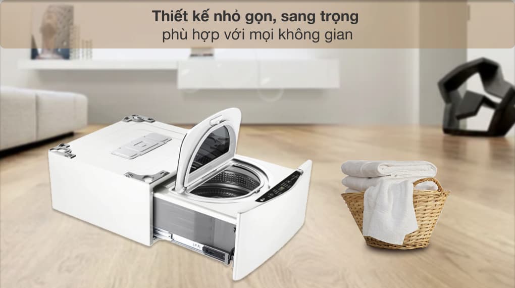 Không có sức chứa nhiều như những máy giặt thông thường, tuy nhiên những máy giặt mini hiện nay lại đang trở thành xu hướng khi có thể dùng để giặt những quần áo có tính chất đặc biệt hoặc những khi cần giặt với số lượng ít mà lại không tốn điện và lãng phí nước. Trong bài viết này, HomeAir sẽ đem tới cho người dùng một thiết bị không chỉ đơn có kích thước nhỏ mà còn có thể vận hành song song cùng một máy giặt chính có kích thước lớn hơn tạo cơ chế giặt linh hoạt – Máy giặt LG Mini Wash TV2402NTWW